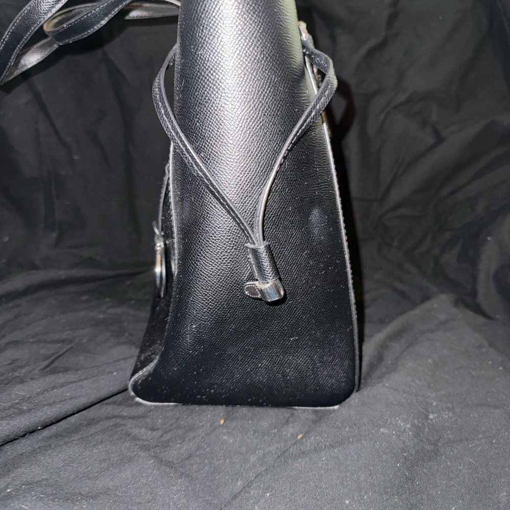 Michael Kors Black Saffiano Leather Jet Set Tote MK Charm Shoulder Bag - Picture 3 of 6